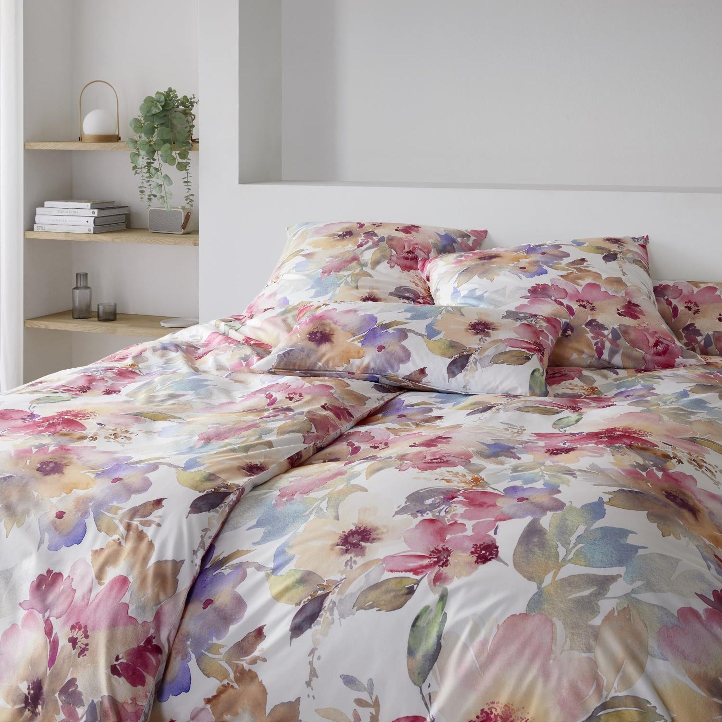 Elegante Mako Batist Bettwäsche Bloom 2332-11 Blumen Aquarell 135x200