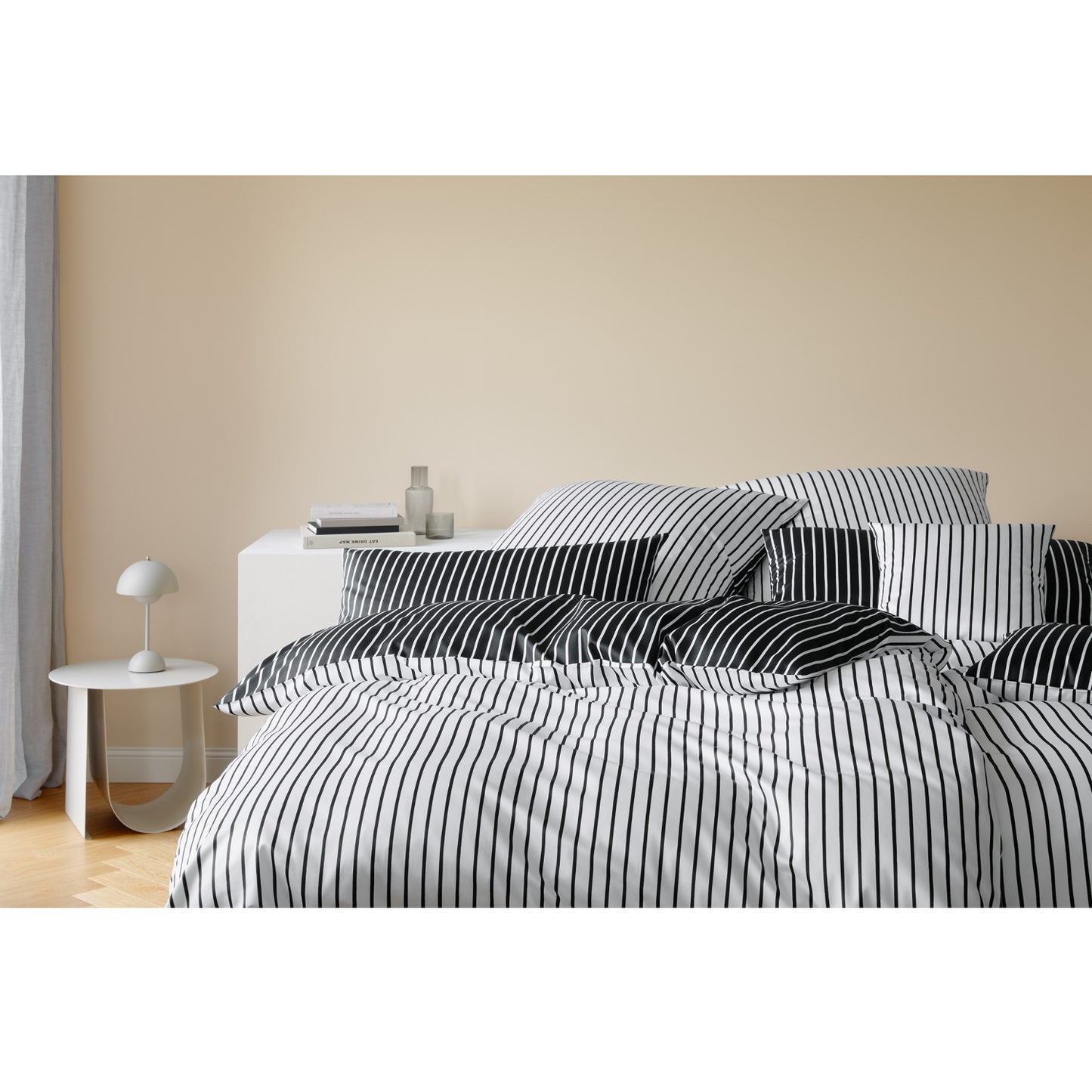 Elegante Mako Satin Bettwäsche Lined 24563-9 schwarz Streifen 135x200