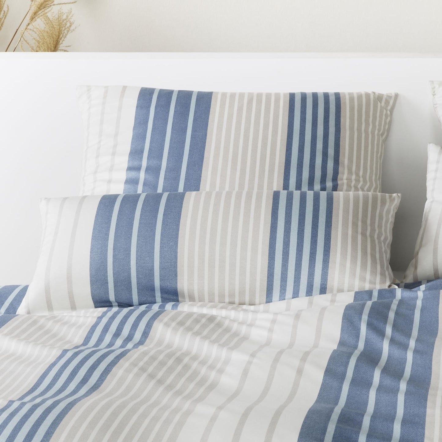 Detailaufnahme der hautsympathischer Interlock Jersey Bettwäsche Range – feinste Stoffstruktur und hochwertige Verarbeitung.