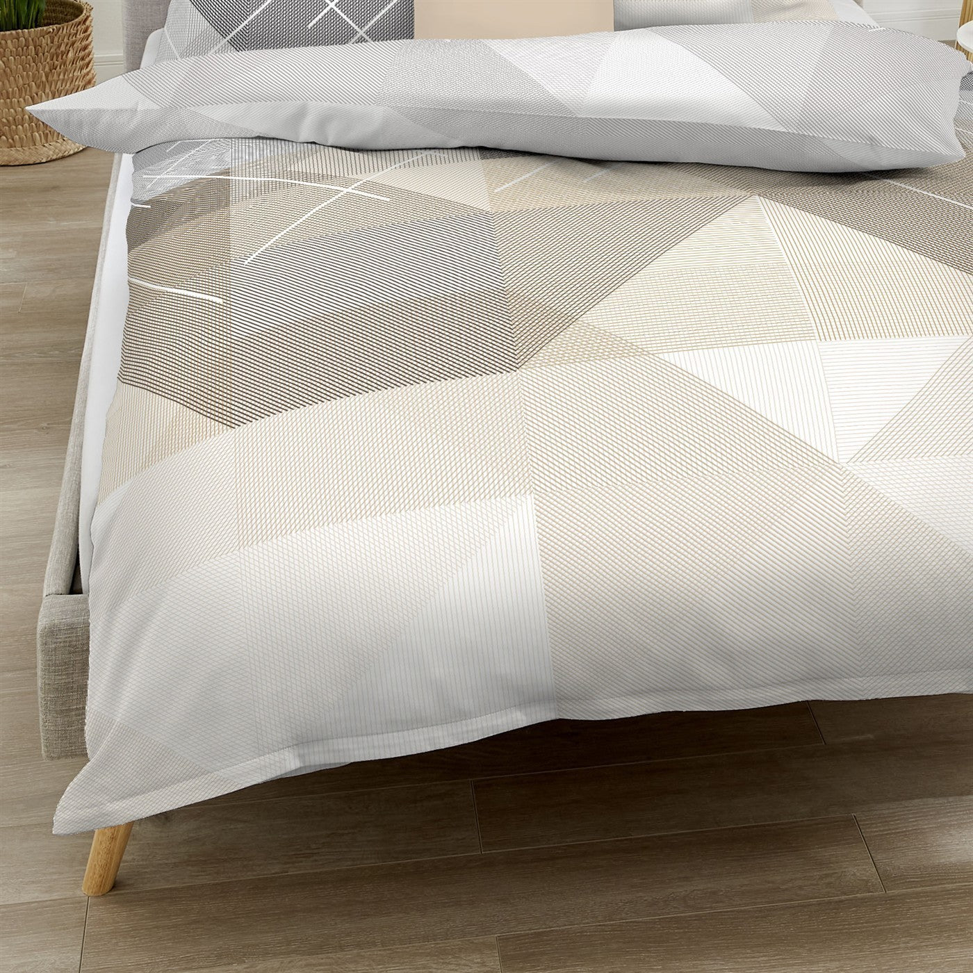 Bettwäsche Mako Satin Linear Natur mit geometrischem Muster 135 x 200 cm, 155 x 220 cm