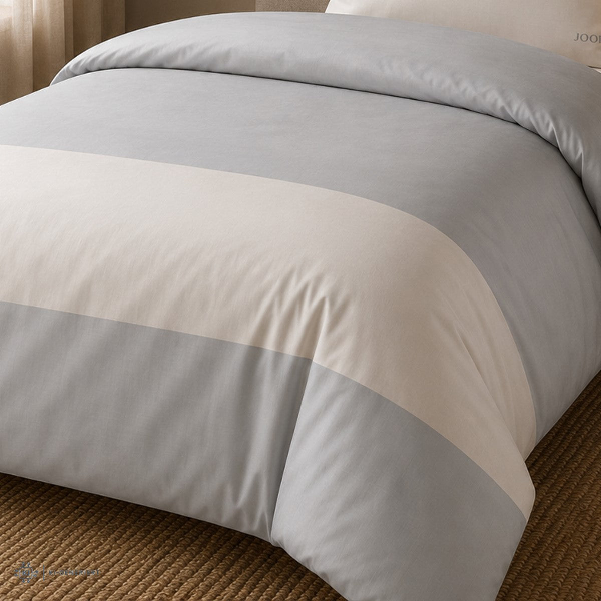 Bettwäsche Mako Satin Split Grau mit Streifenmuster 135 x 200 cm