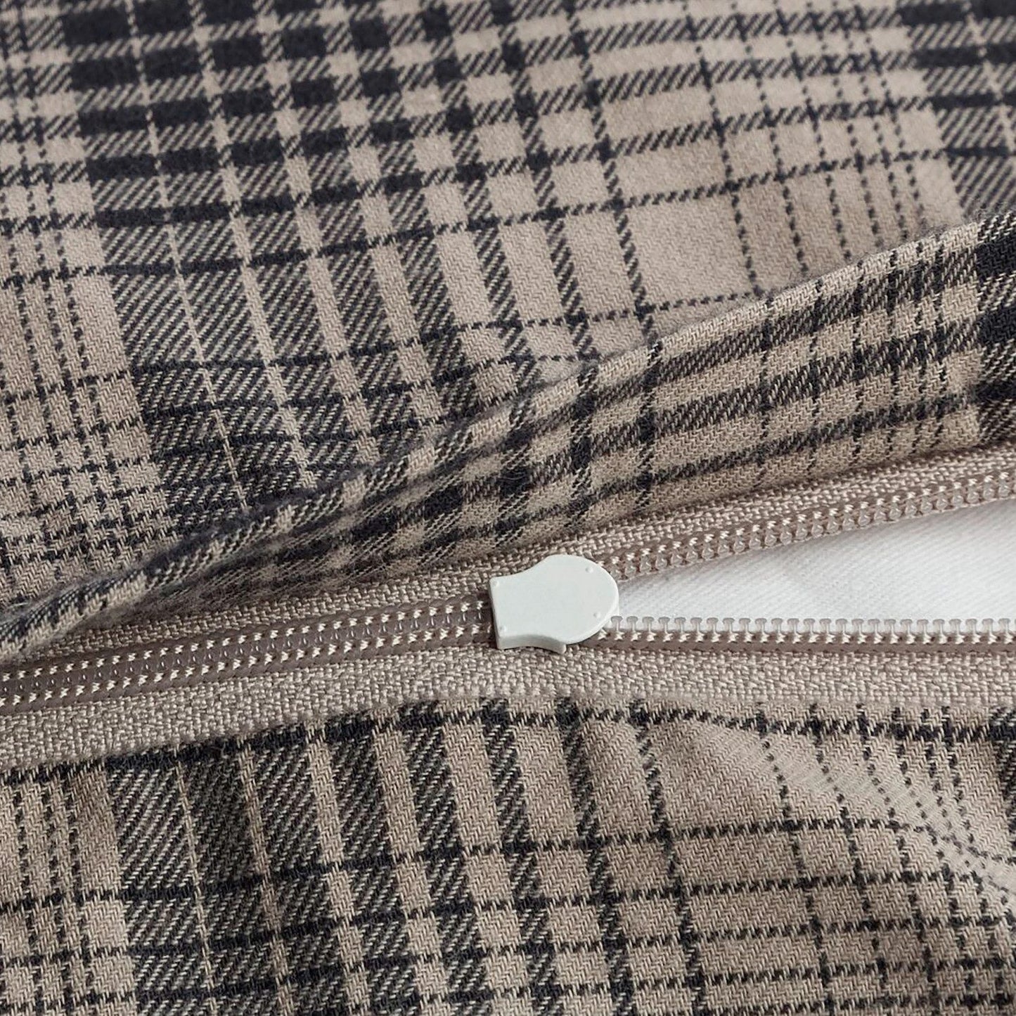 Joop! Flanell Bettwäsche Soft Checks 45000-17 taupe kariert 135x200