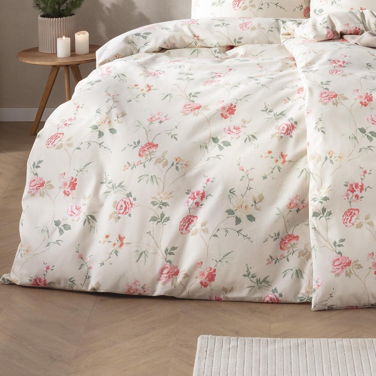 Estella Edelflanell Bettwäsche Corvara 5470-205 Rosen Leinen 135x200