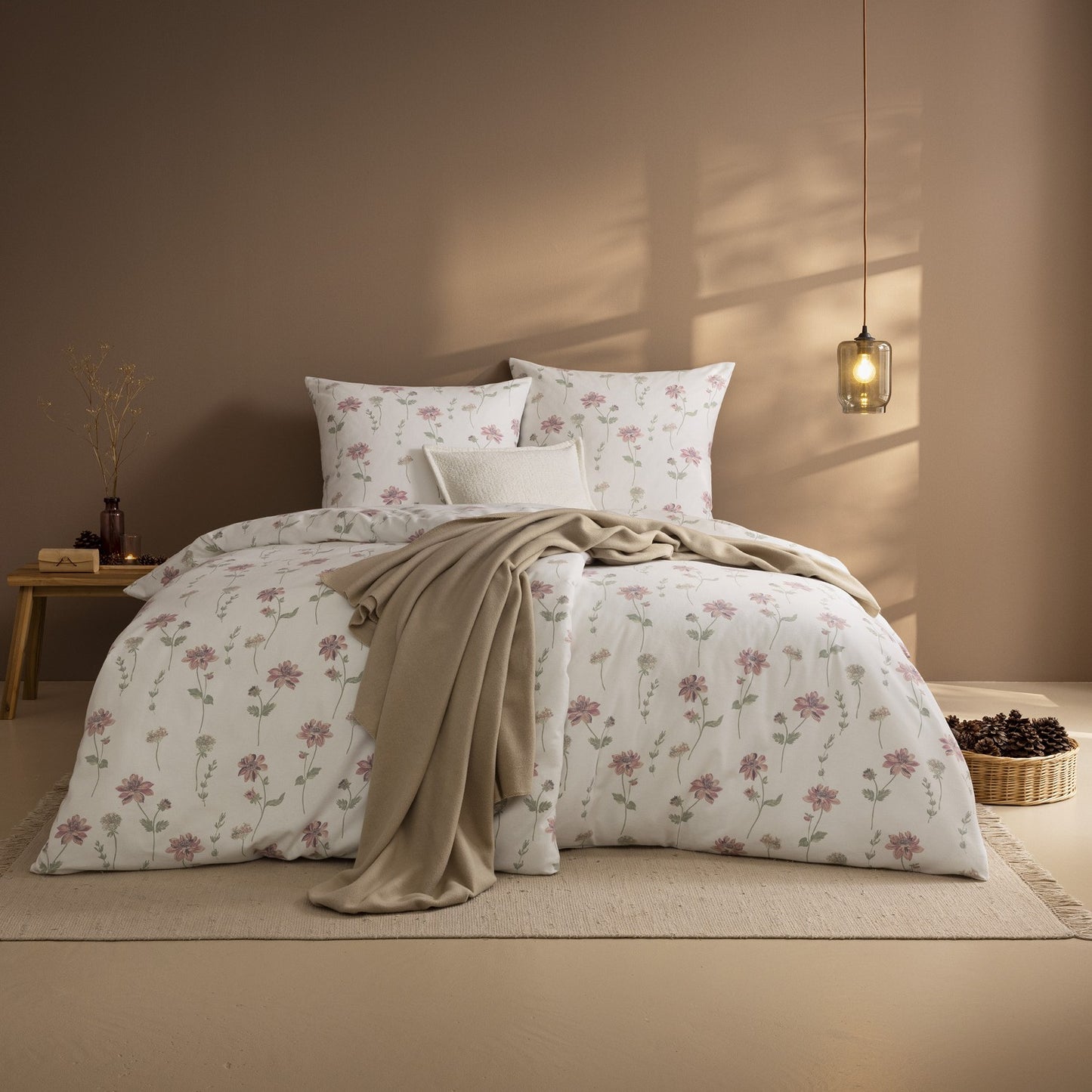 Estella Edelflanell Bettwäsche San Martino 5485-65 Blume mauve 135x200
