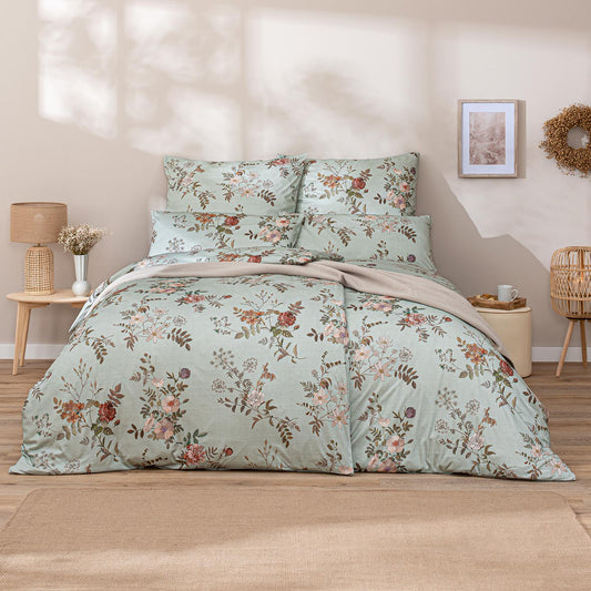 Luxuriöse Bettwäsche aus hautsympathischer Interlock Jersey – gemachtes Bett im Design Perla, ideal für Allergiker.