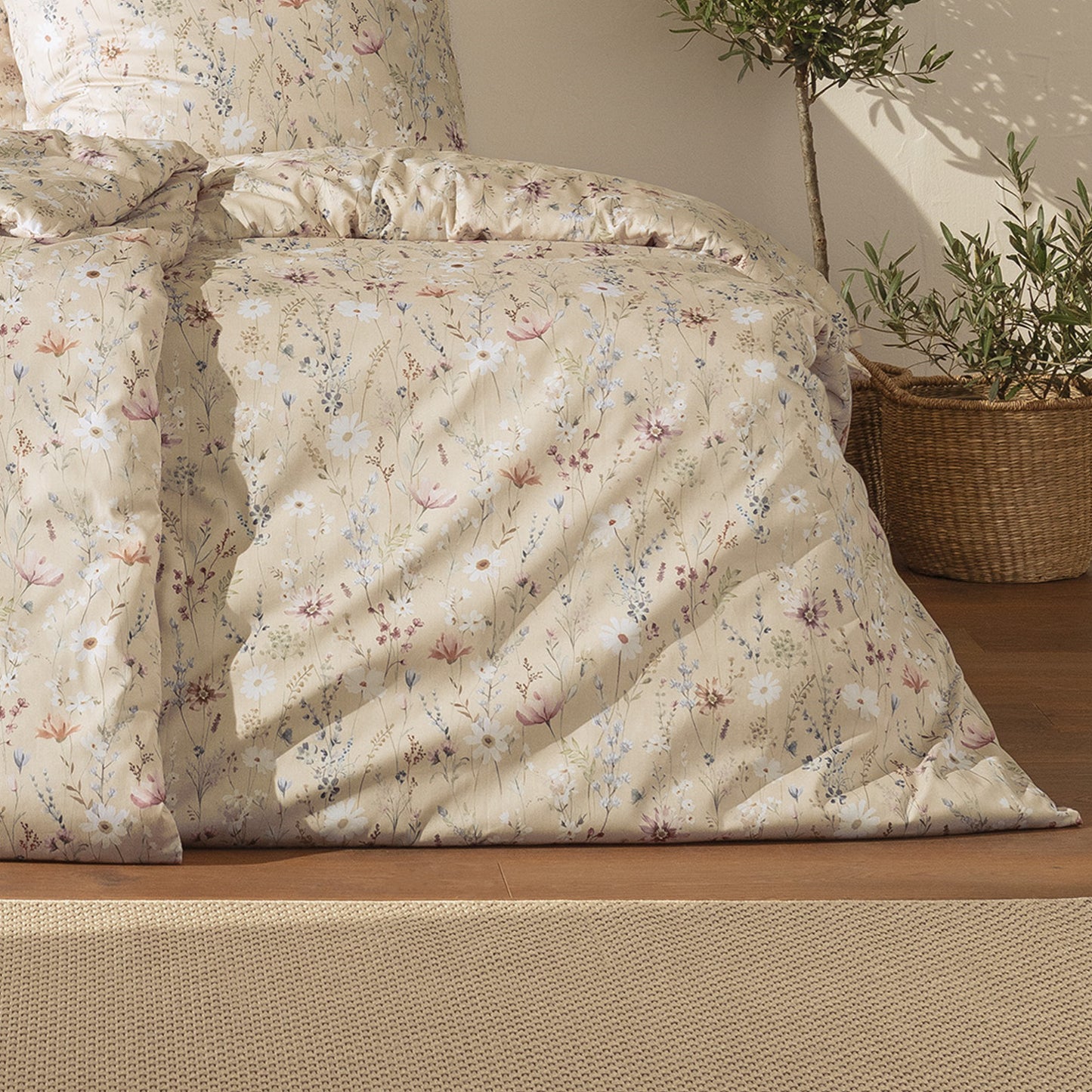 Estella Mako Satin Bettwäsche Celeste 7961-365 sahara floral 135x200