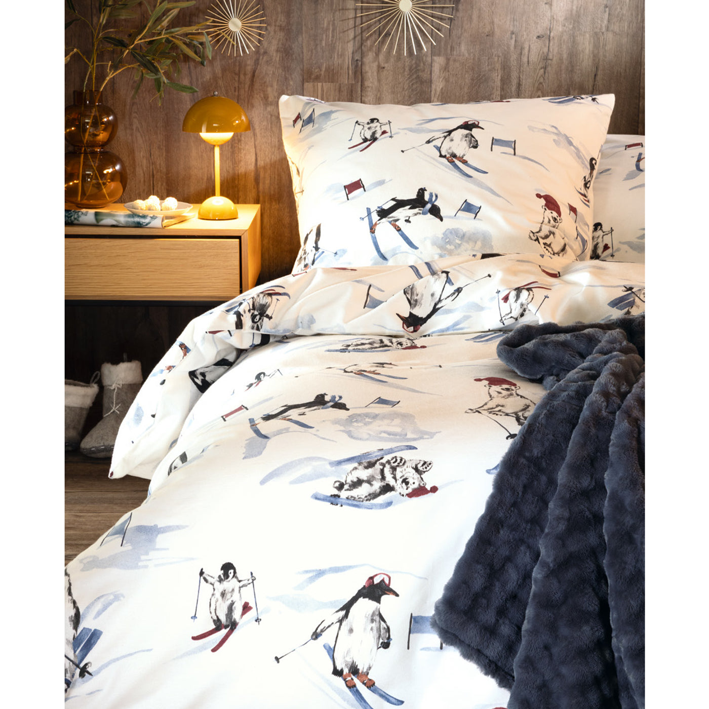 Dormabell Biber Bettwäsche Penguin Pinguin Eisbär Skifahrer 135x200