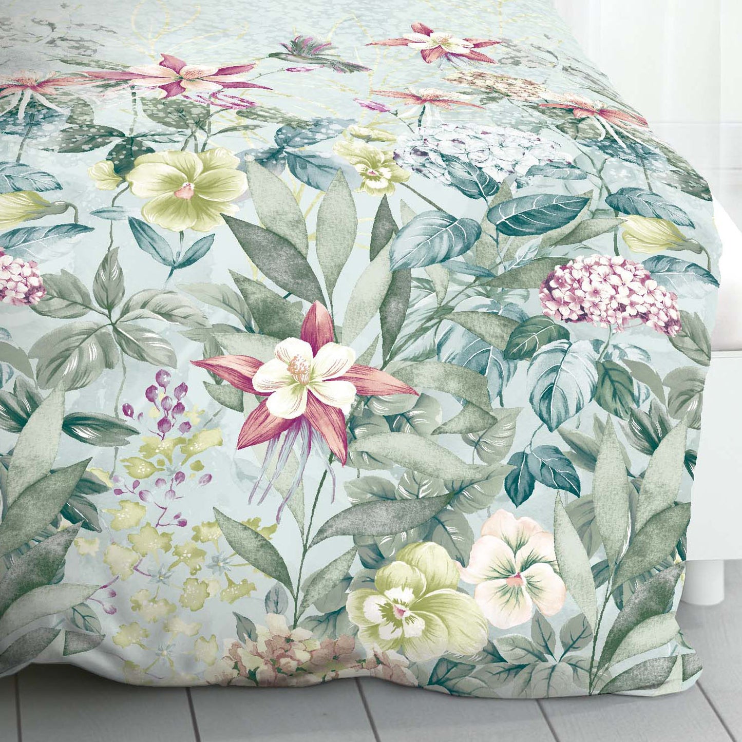 Bettwäsche Mako Satin Ophelia Türkis mit Blumenmuster 135 x 200 cm