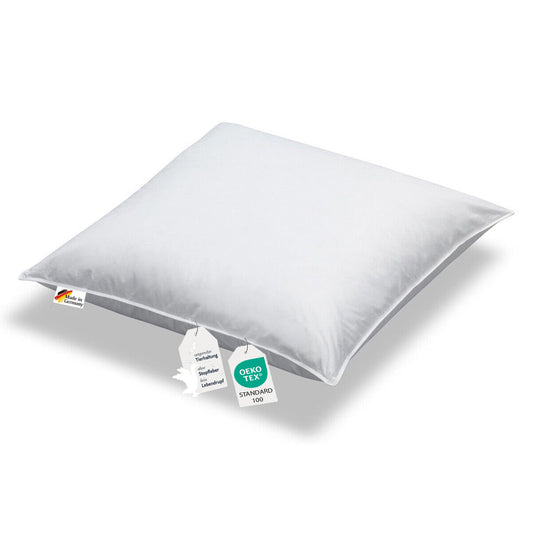 Ein weißes Kopfkissen 80x80 gefüllt mit Daunen für Seitenschläfer geeignet