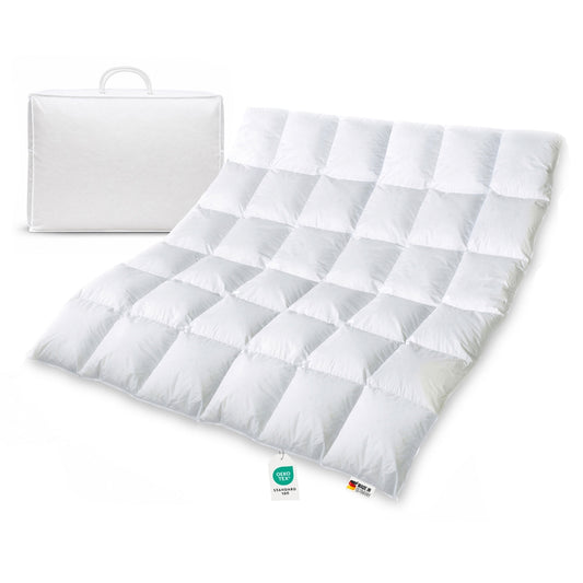 Eine Daunenbettdecke 200x200 Kassettensteppung extra warm