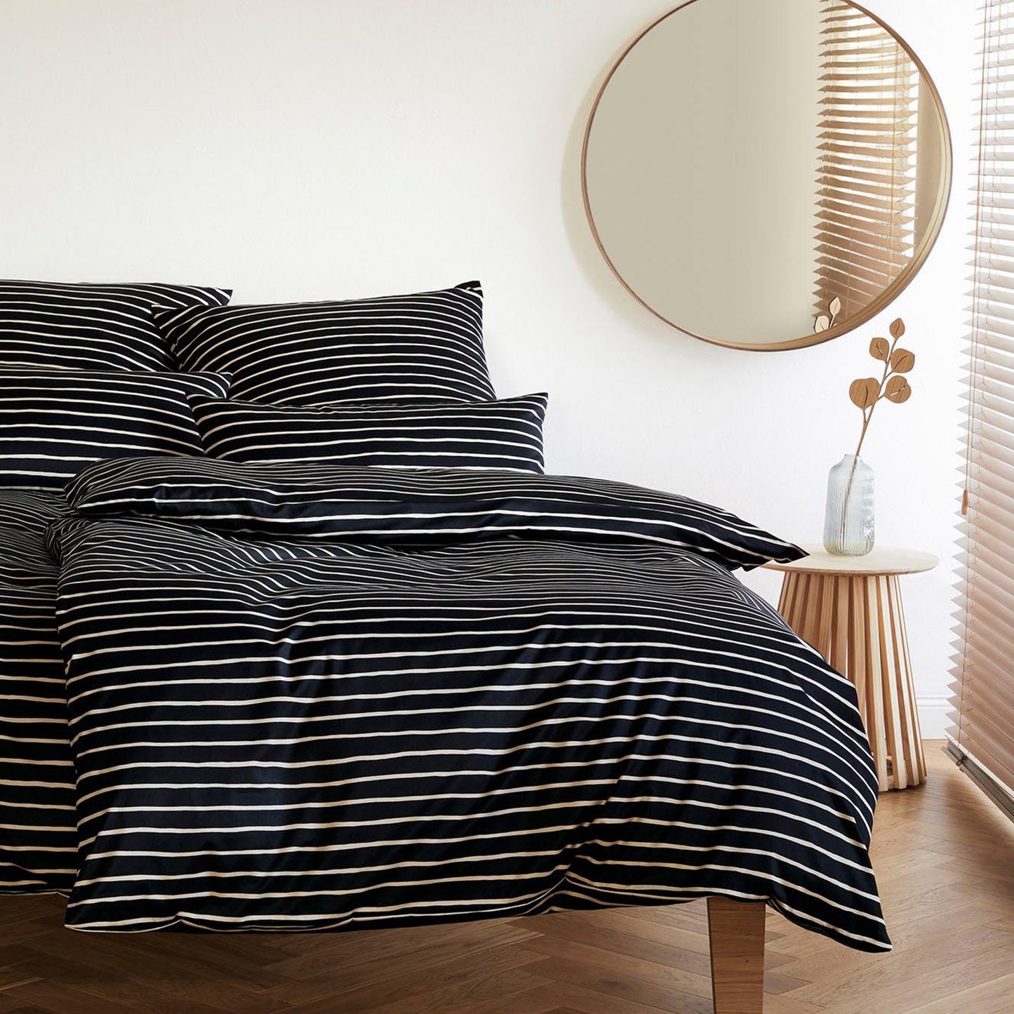Bettwäsche Elegante Mako Satin Lines 2432-9 schwarz Streifen 135x200