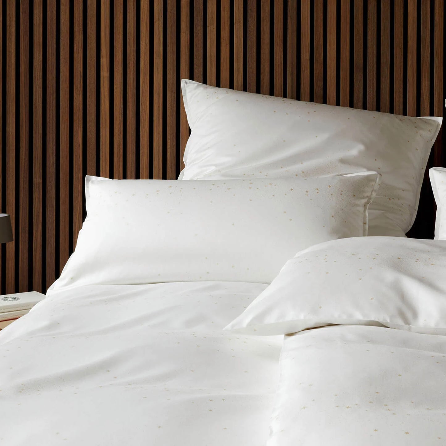 Elegante Mako Satin Bettwäsche Milkyway 24509-0 Sterne gold 135x200