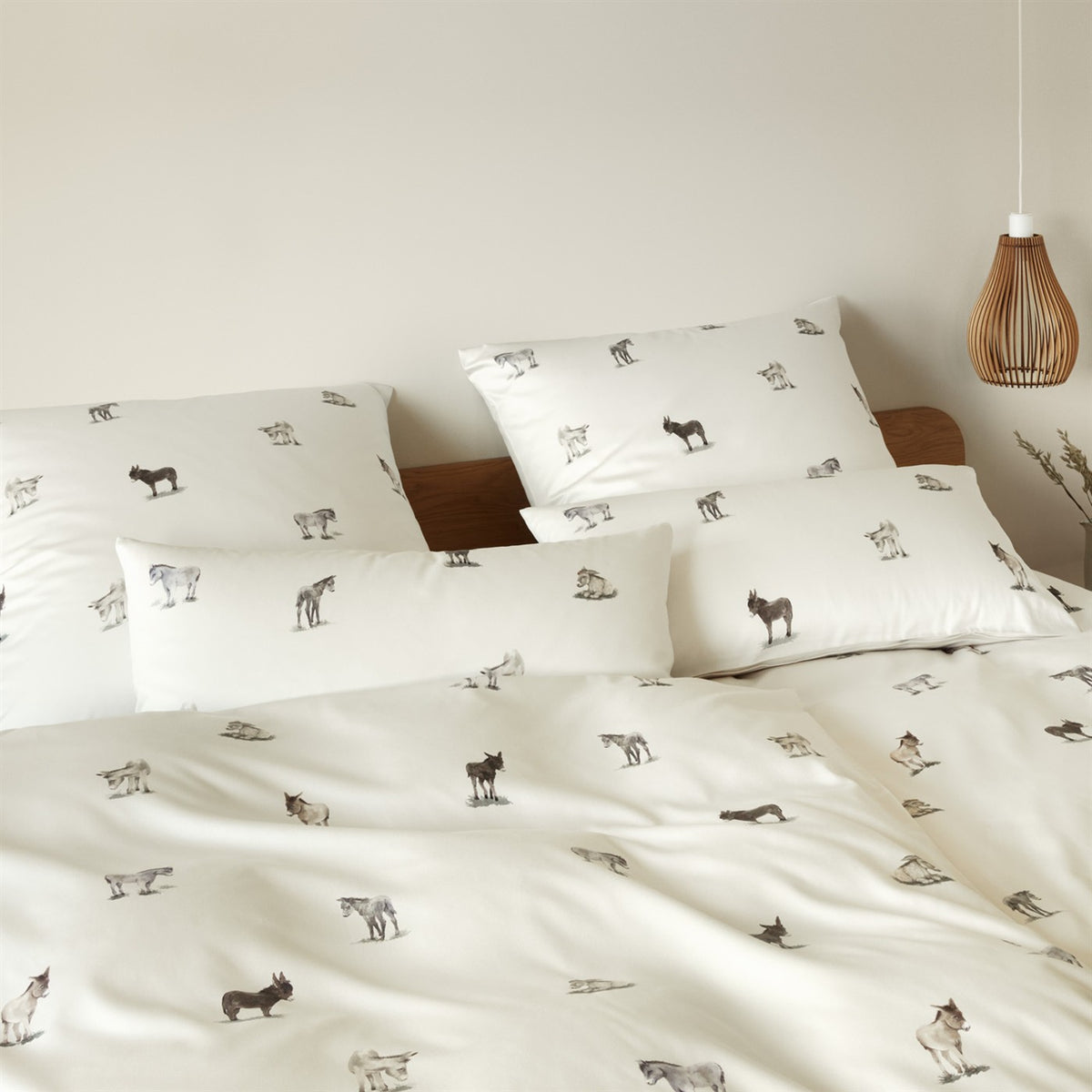 Bettwäsche Mako Satin Donkey Weiß mit Tiermuster 135 x 200 cm