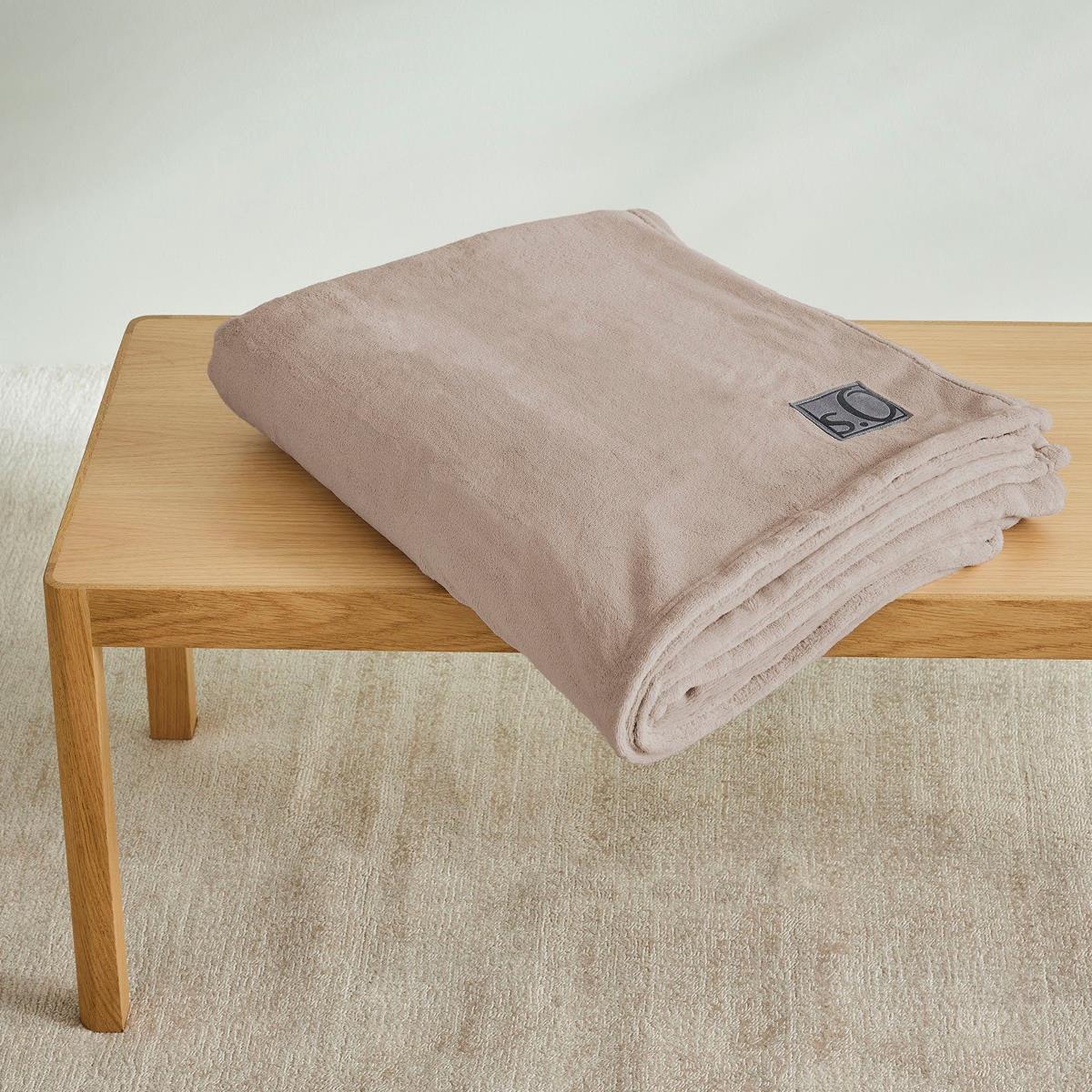 S.Oliver Wohndecke Kuscheldecke Kuschelsoft 3638-320 Sand 150x200