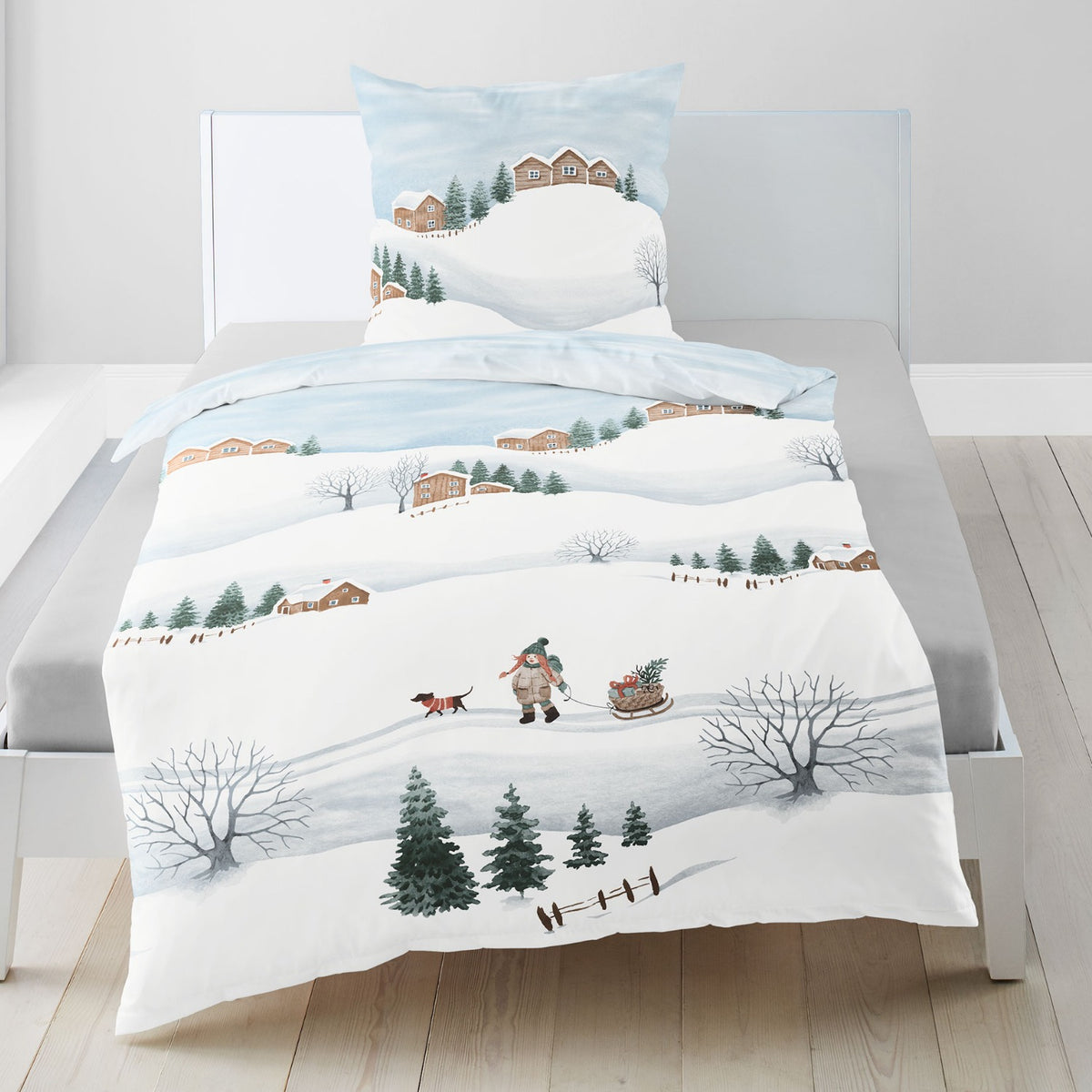 Biber Bettwäsche bleu mit Winterlandschaft 135 x 200 cm