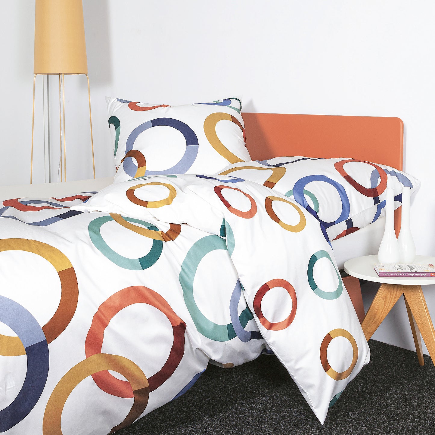 Janine Mako Satin Bettwäsche modern art S 42126-02 Kreise bunt 135x200