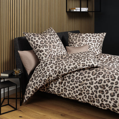 Bettwäsche Mako Satin Modern Art Sand mit Leopardenmuster 135 x 200 cm