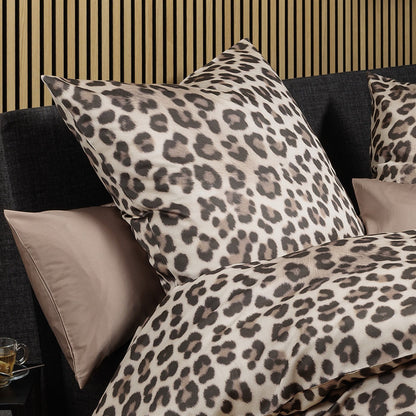 Bettwäsche Mako Satin Modern Art Sand mit Leopardenmuster 135 x 200 cm