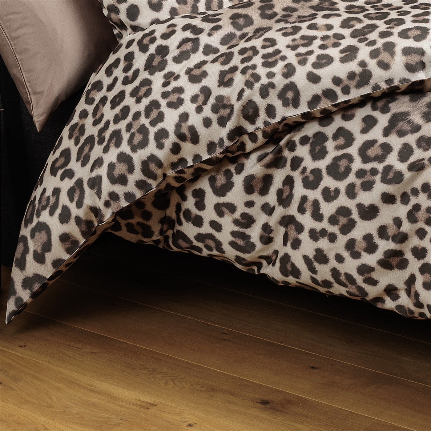 Bettwäsche Mako Satin Modern Art Sand mit Leopardenmuster 135 x 200 cm