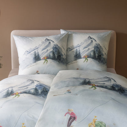 Bettwäsche Flanell Mountaina Weiß mit Skiläufermotiv 135 x 200 cm