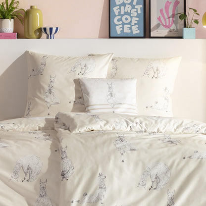 Estella Mako Satin Bettwäsche Yoga Lamas 4851-230  natur 135x200
