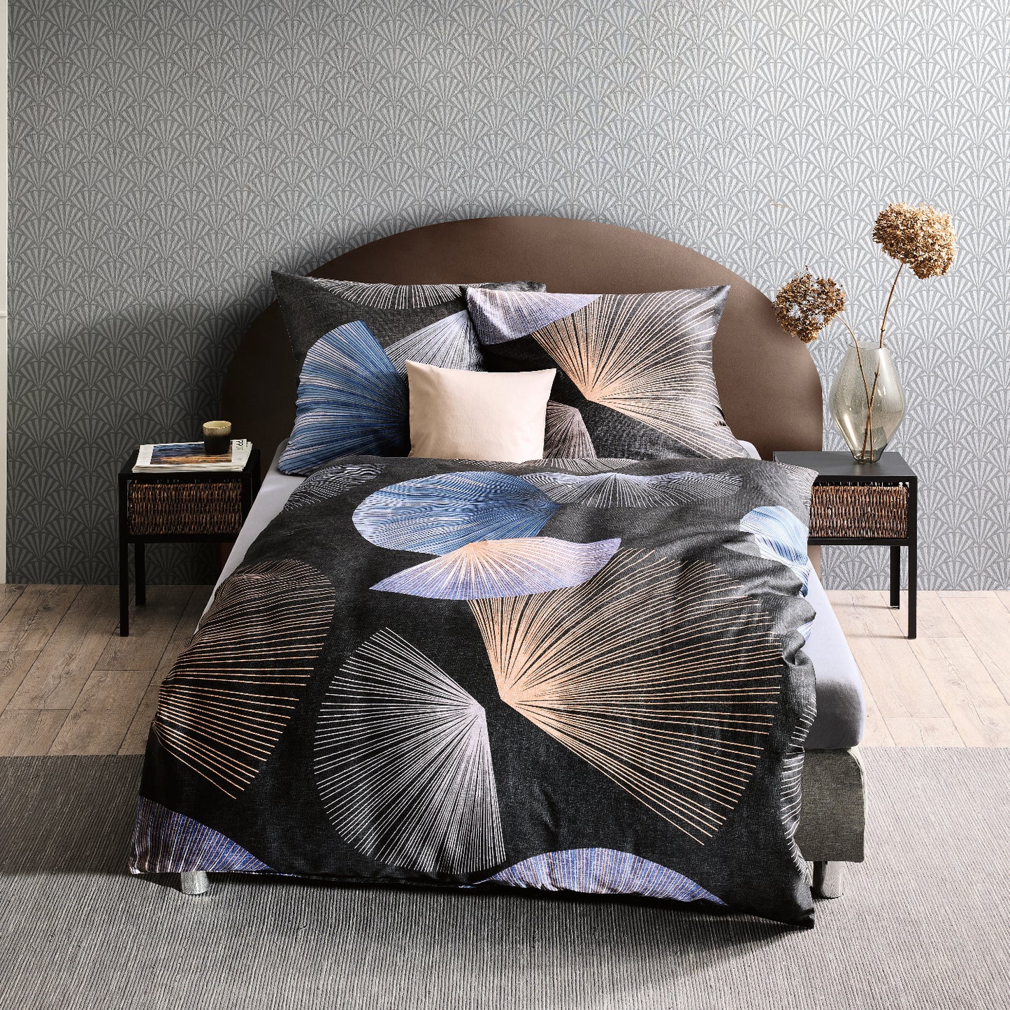Bettwäsche Kaeppel Satin 540-10 Koya Fächer schwarz grau blau 135x200