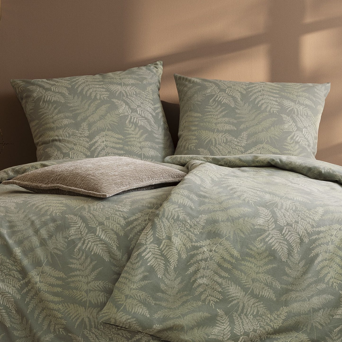 Estella Edelflanell Bettwäsche Tesero 5478-530 Blätter grün 135x200