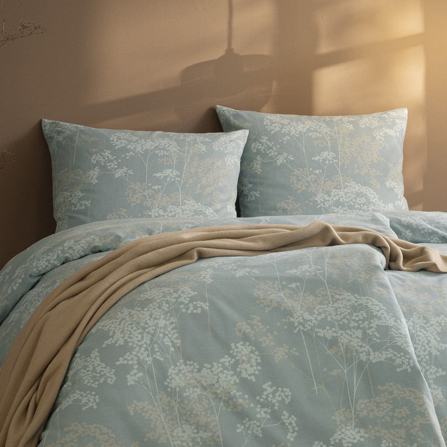 Estella Edelflanell Bettwäsche Moena 5483-614 Linien eisblau 135x200