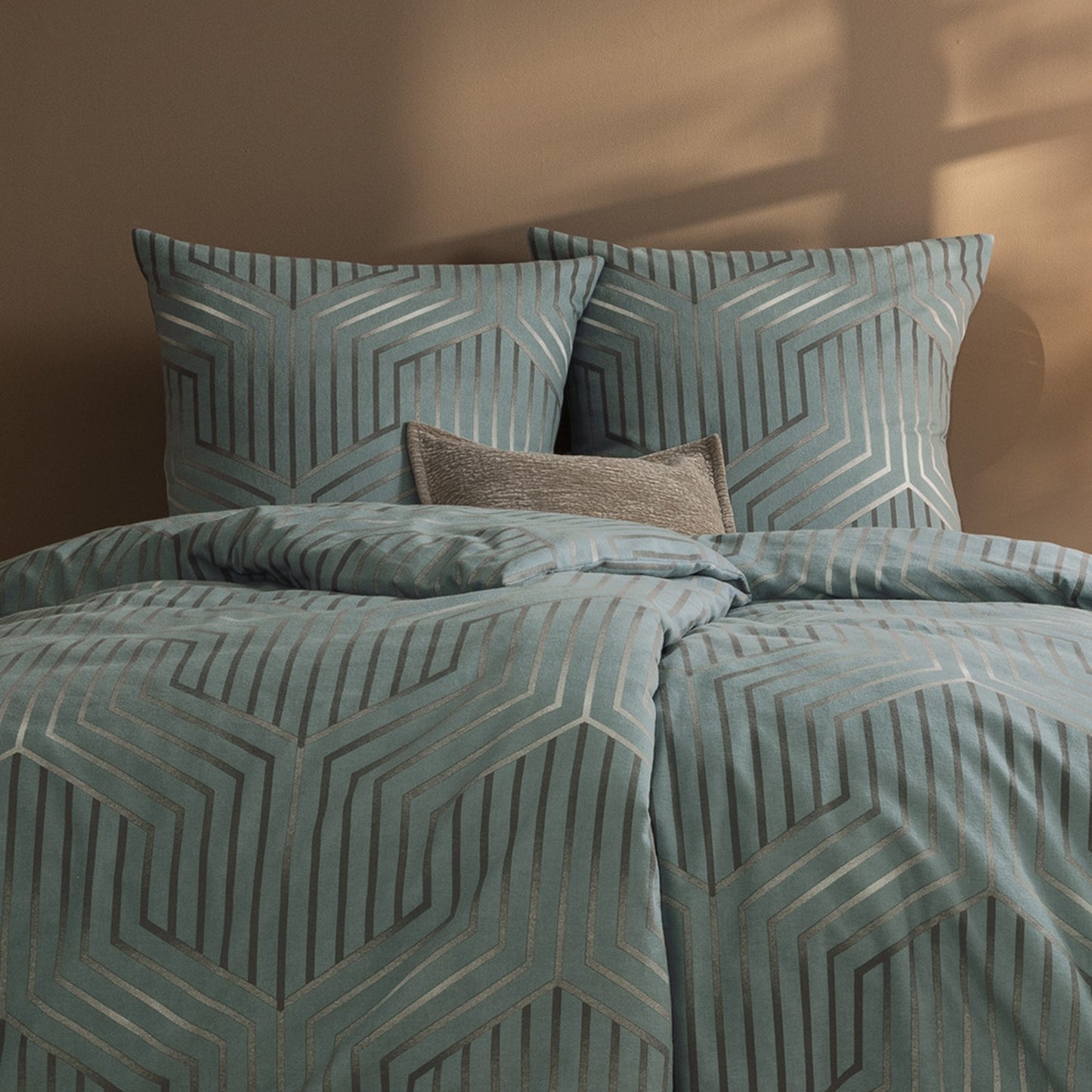 Estella Edelflanell Bettwäsche Daiano 5484-614 Linien eisblau 135x200