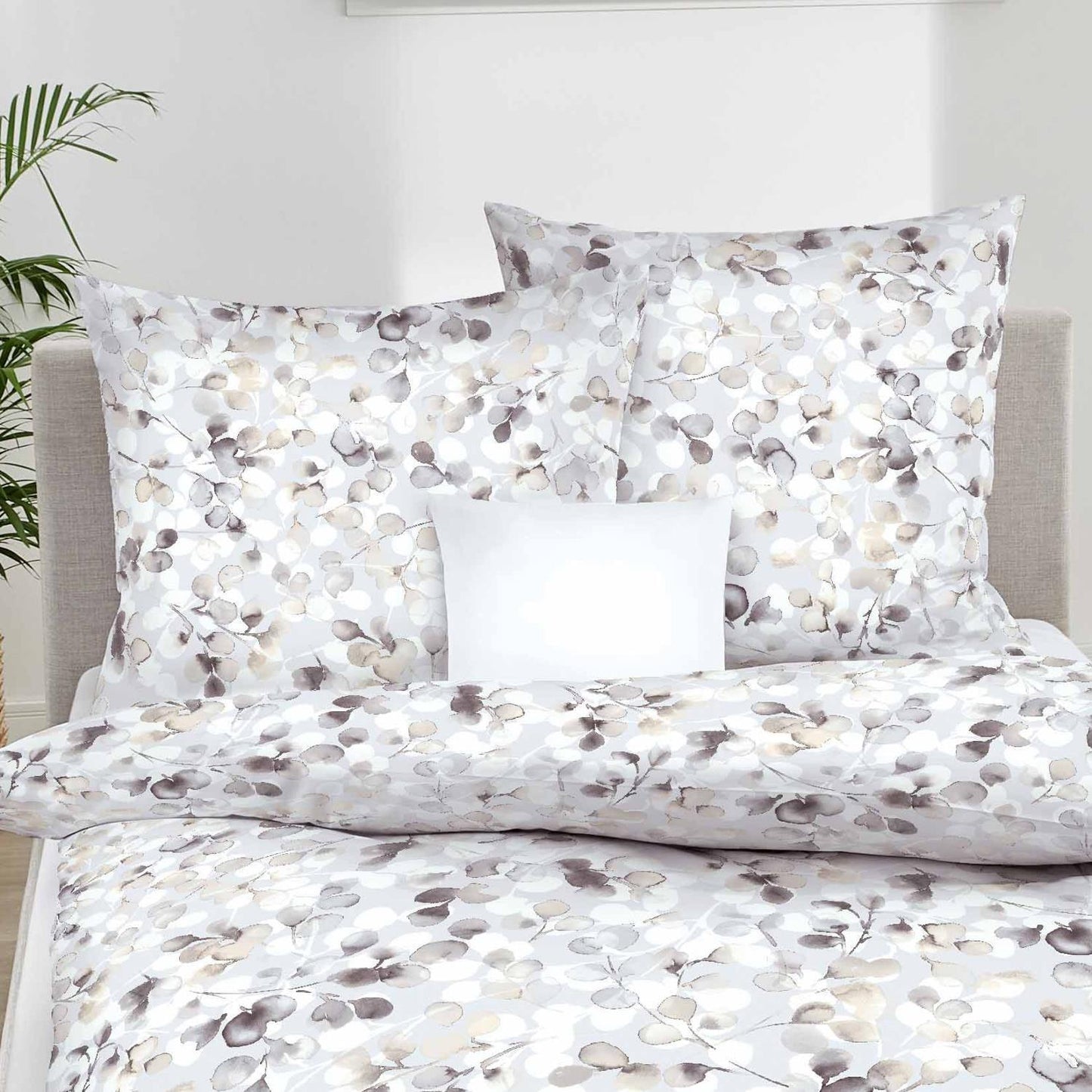 Bettwäsche Kaeppel Satin 565-639 Stein grau beige Blätter 135x200