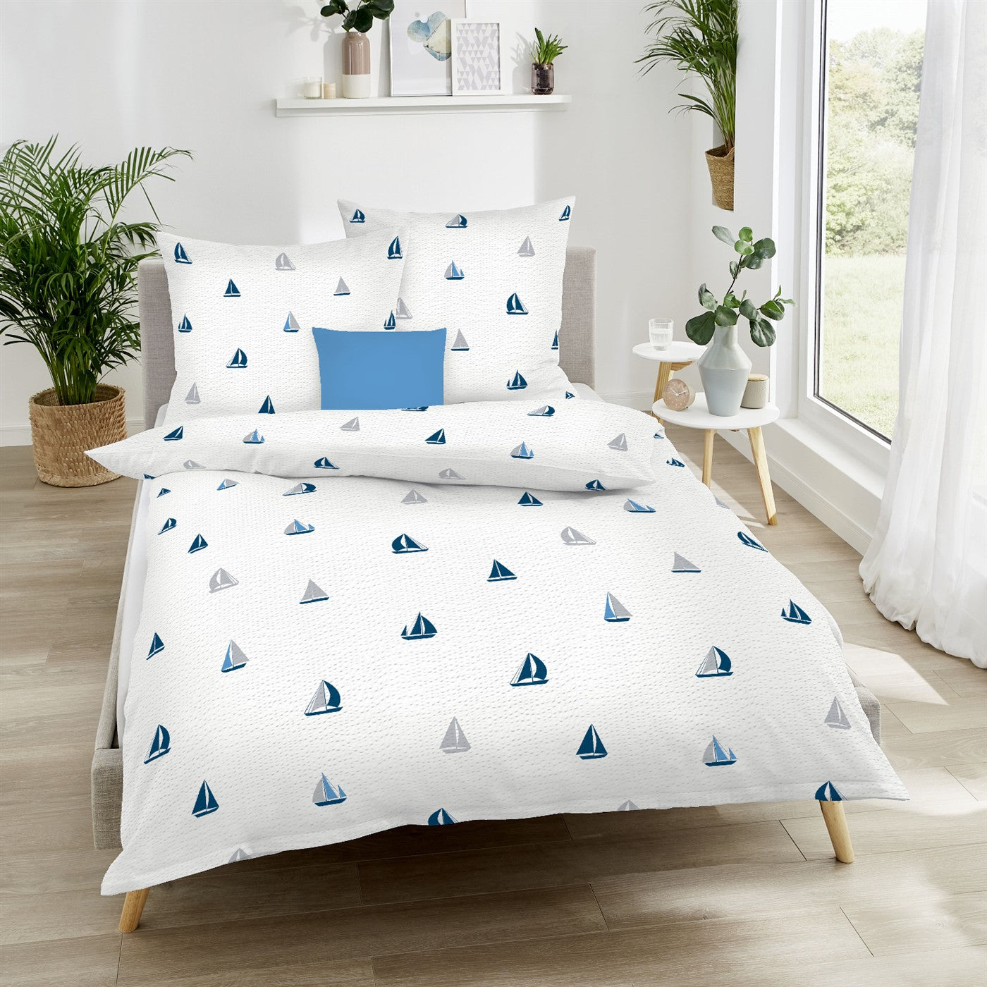 Bettwäsche Seersucker Sailing Boats Blau mit Segelbootmotiv 135 x 200 cm
