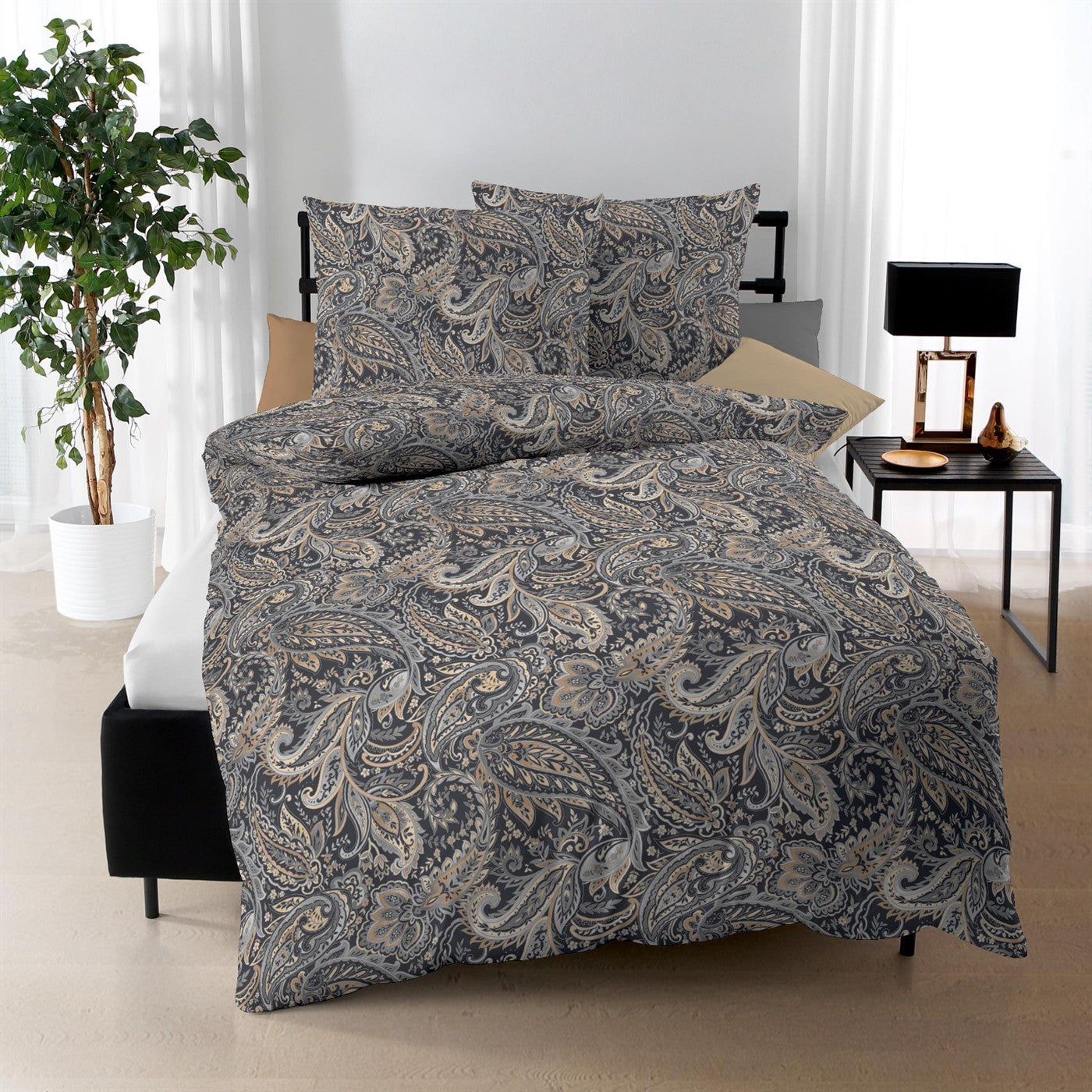 Bettwäsche Interlock Jersey Glory Anthrazit mit Paisleymuster 135 x 200 cm