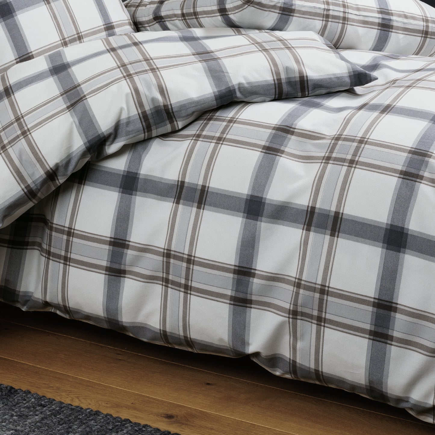 Janine Soft Cotton Bettwäsche Cortina 71002-8 Kariert Grau 135x200