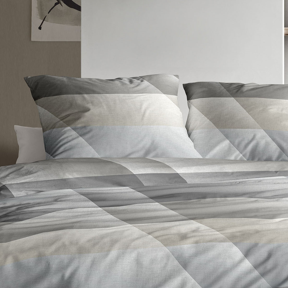 Bettwäsche Mako Satin Wave Grau mit Streifenmuster 135 x 200 cm