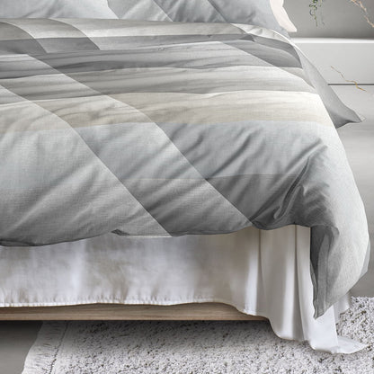 Bettwäsche Mako Satin Wave Grau mit Streifenmuster 135 x 200 cm