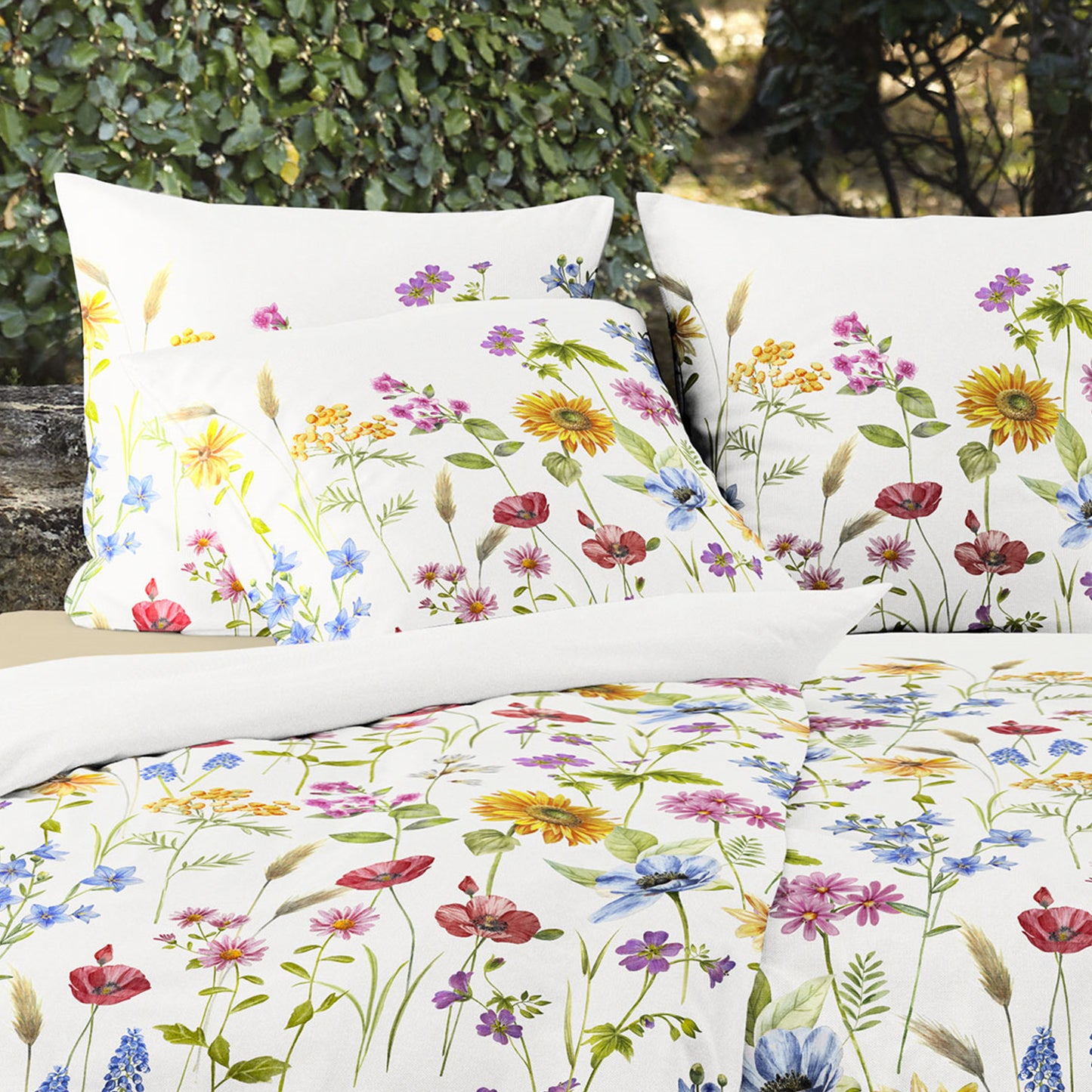 Irisette Mako Satin Bettwäsche Wave 8698-90 weiß bunt Blumen 135x200