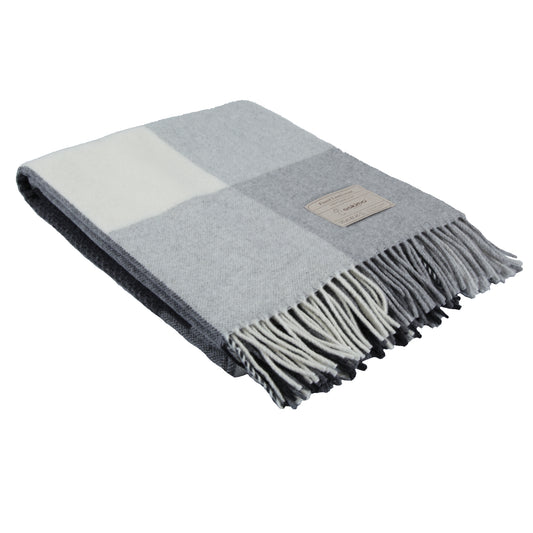 Eskimo Wohndecke Plaid Mürren perla grau 100% Merinowolle 130x200