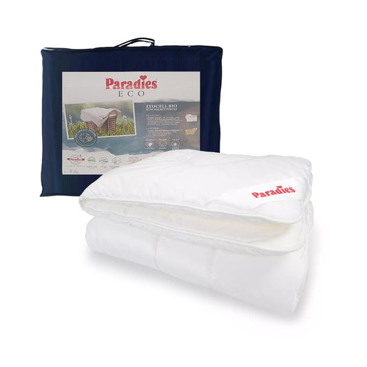 eine Bettdecke 135x200 gefaltet mit Tasche winterwarm in weiss hersteller paradies bio organic