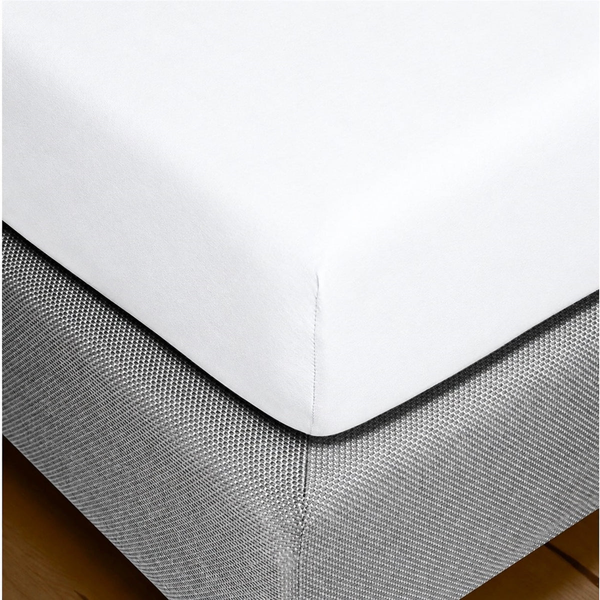 Bierbaum Mako Satin Bettwäsche mit Spannbettlaken Weiß 135 x 200 cm